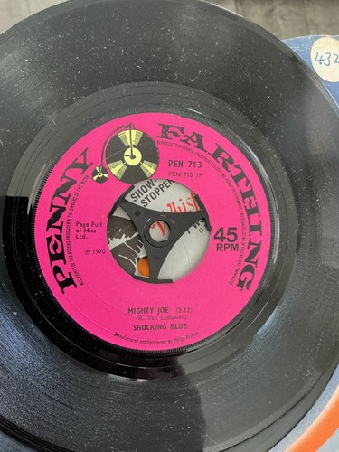 Shocking blue mighty joe - blue,