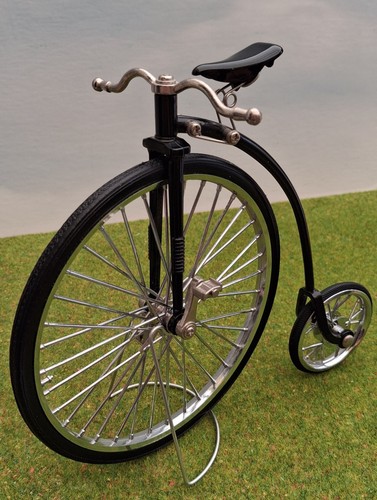Model penny farthing - farthing,