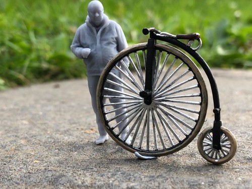 Scale gauge model - o,